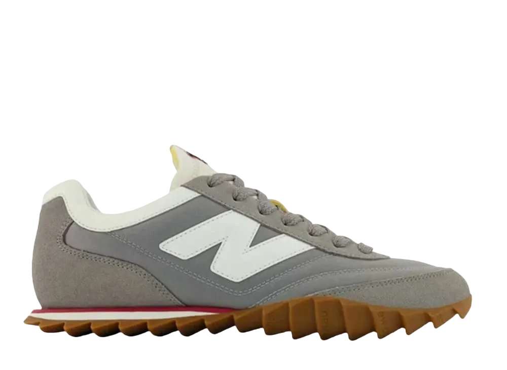 ニューバランス URC30AD