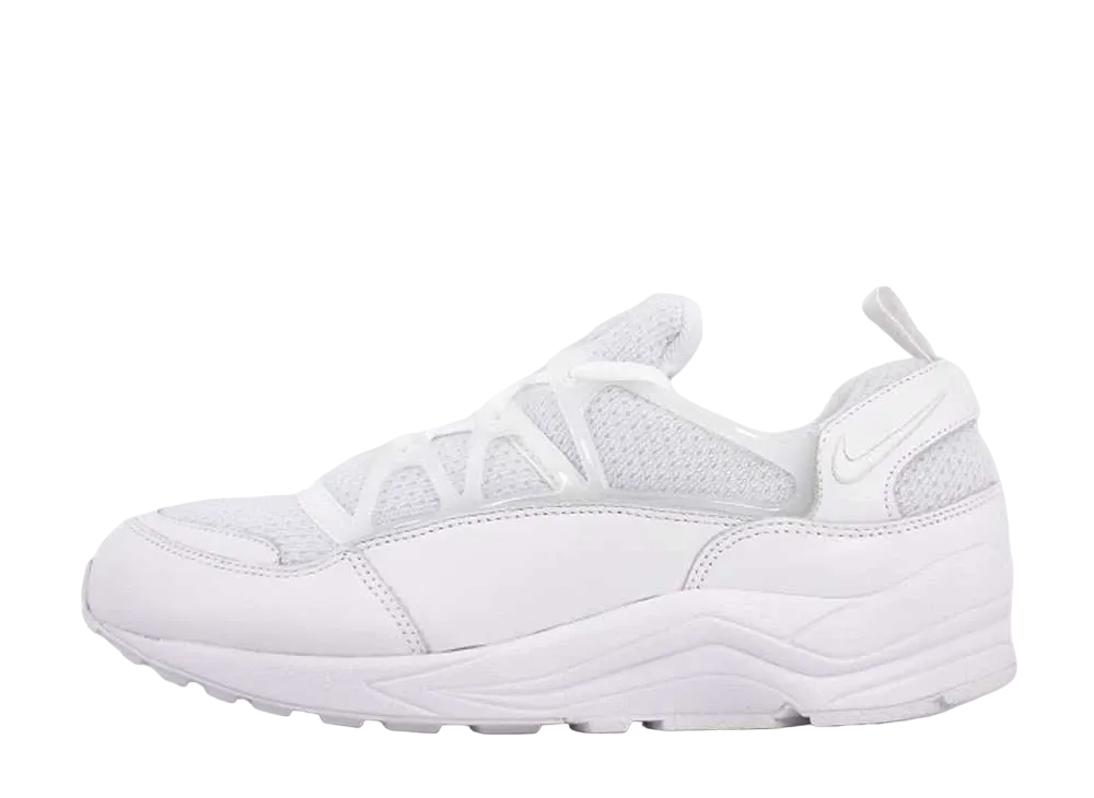 ナイキ エアハラチ ライト "ホワイト"