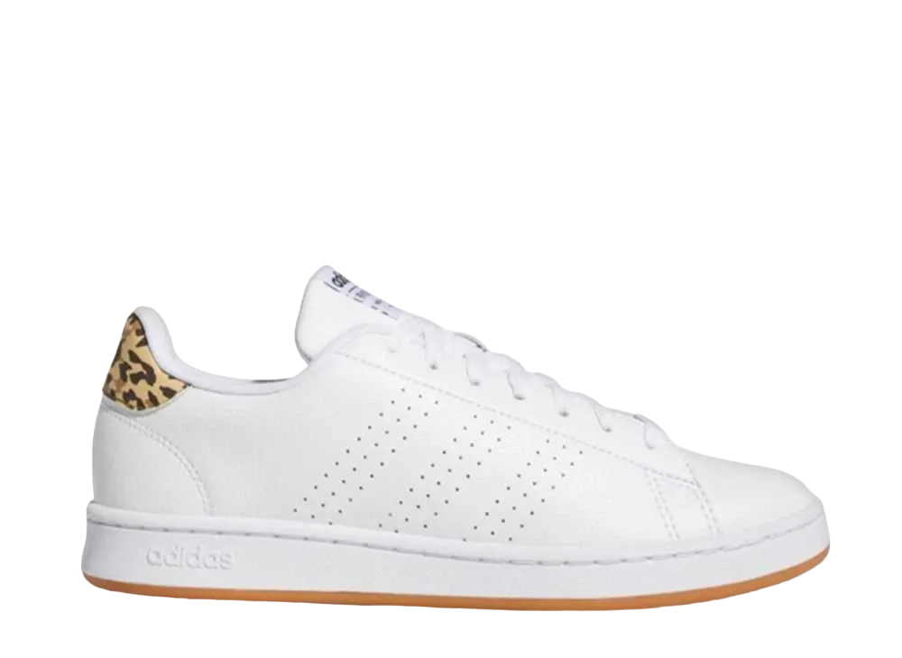 アディダス アドバンコート ライフスタイル "フットウェア ホワイト/フットウェア ホワイト/コア ブラック"