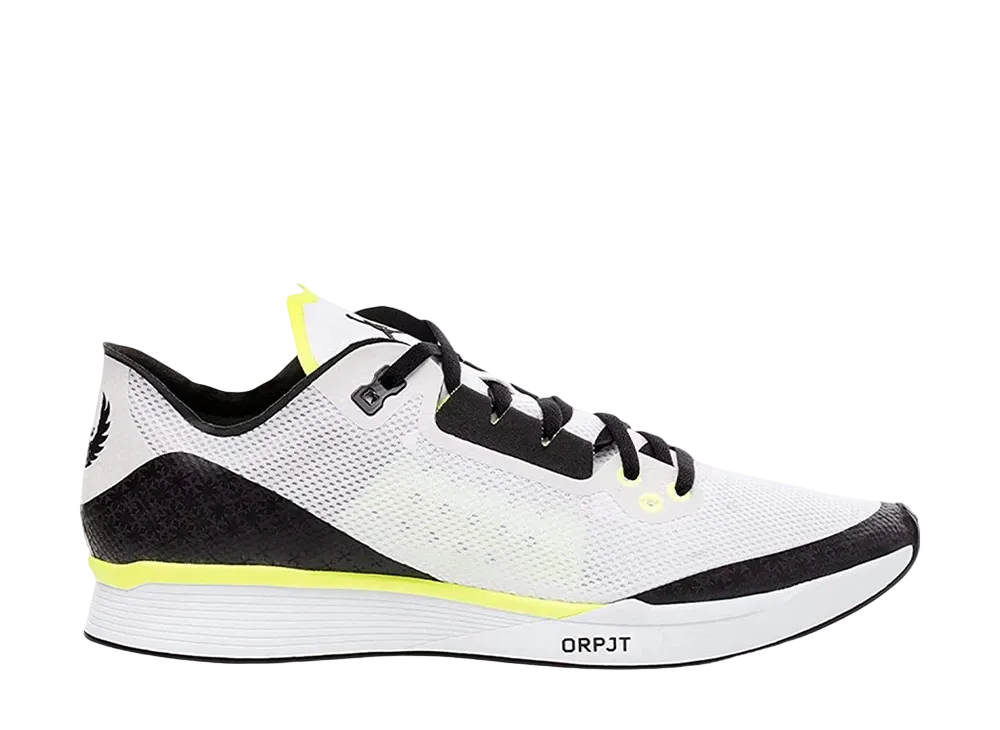 オレゴン プロジェクト × エアジョーダン 88 レーサー "ホワイト ボルト"