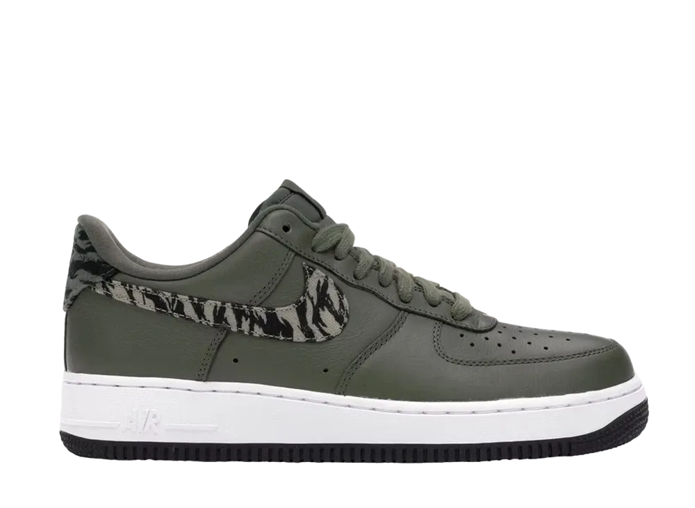 Nike Air Force 1 Low AOP PRM "Medium Olive Khaki"