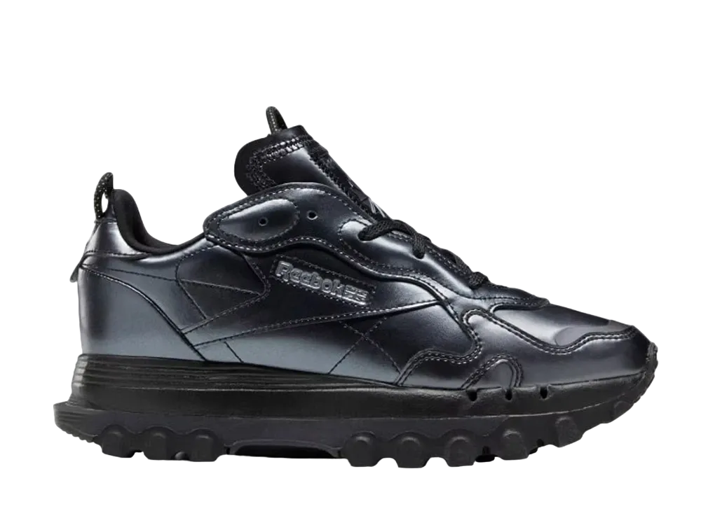 カーディ ビー × リーボック クラシックレザー "ダーク シルバー"