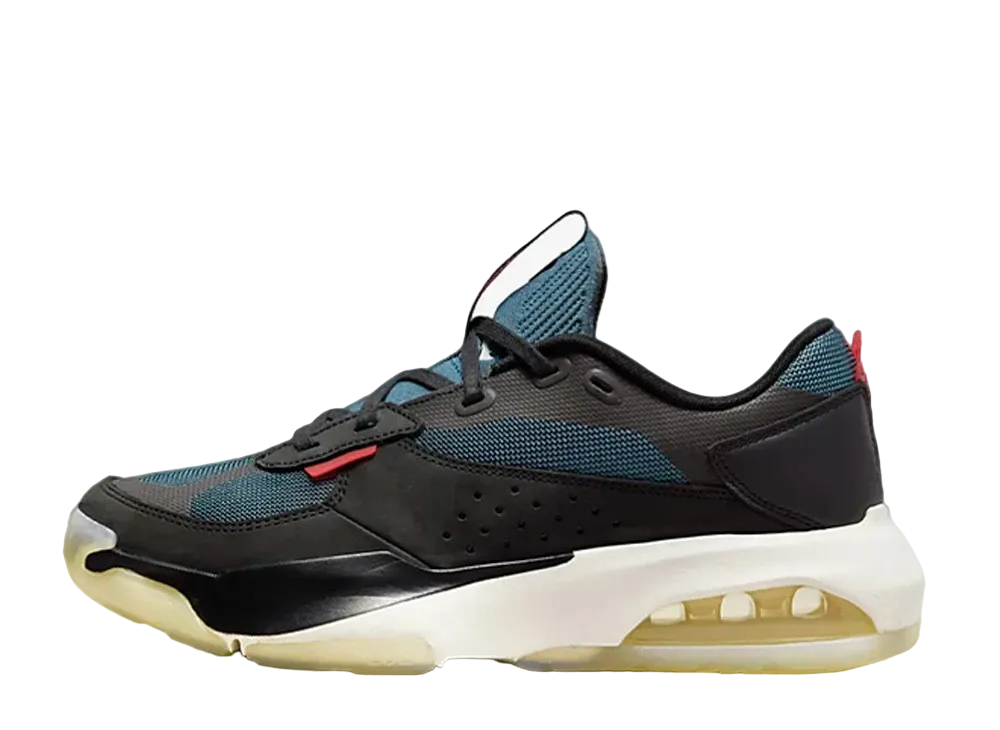 ナイキ エアジョーダン エア 200E "ブラック/ユニバーシティ レッド"