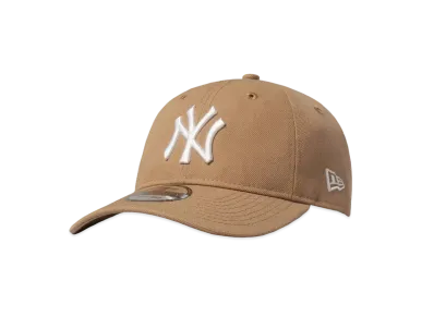 MoMA Exclusive New Era New York Yankees Cap "Camel"