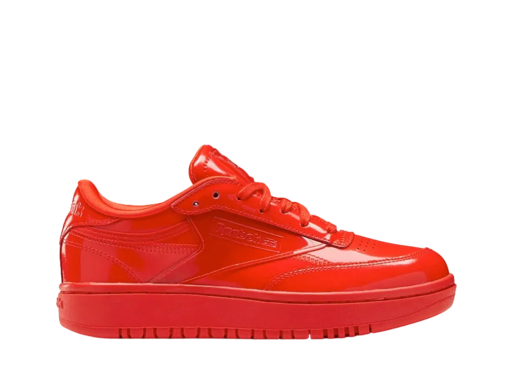 カーディー ビー × リーボック ウィメンズ クラブC "ダブル レッド"