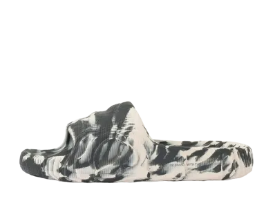 adidas Adilette 22 Slide "Carbon/Aluminium"