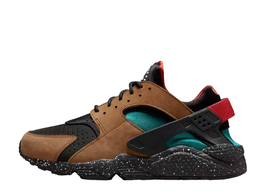 ナイキ エアハラチ "ライトブリティッシュ タン アンド ジョージグリーン"