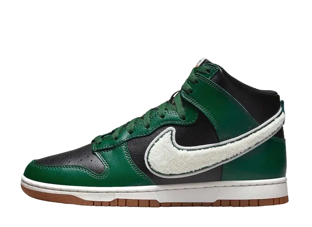 ナイキ ダンク ハイ "シェニールスウッシュ"