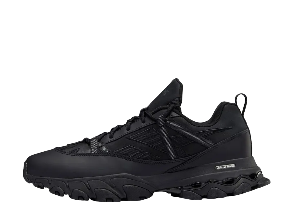 リーボック ディーエムエックス トレイル シャドウ アプローチ "トリプル ブラック"