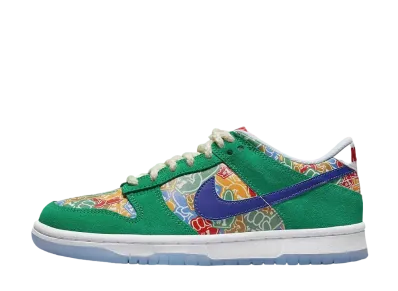 ナイキ ダンク ロー "フォームフィンガー"