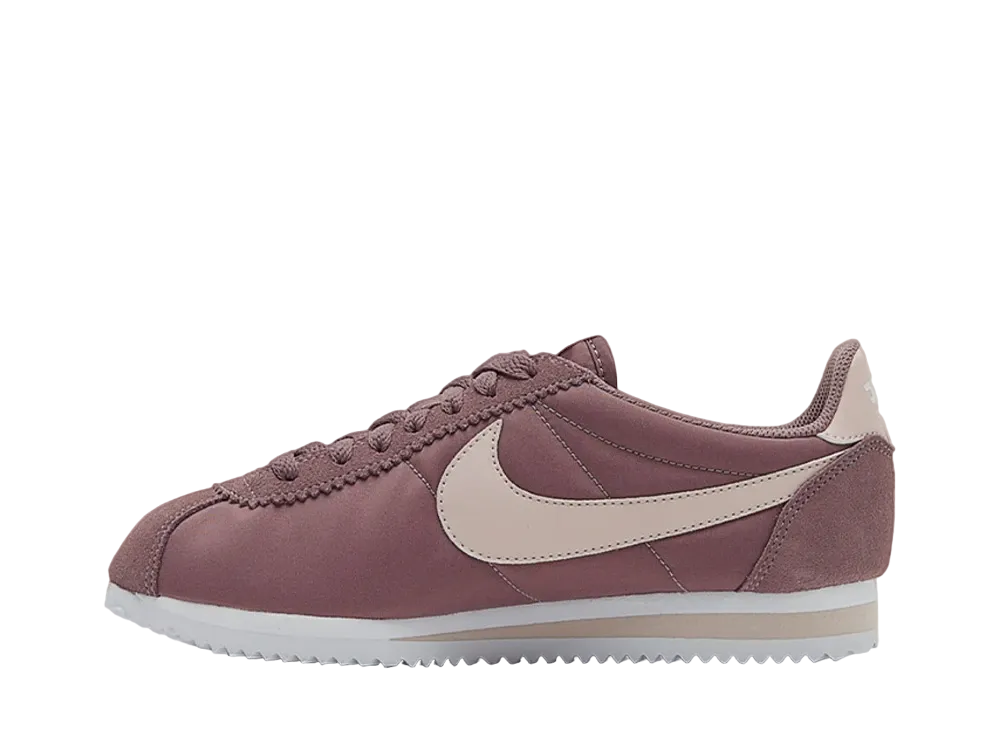 ナイキ ウィメンズ クラシック コルテッツ 15 "ナイロン"