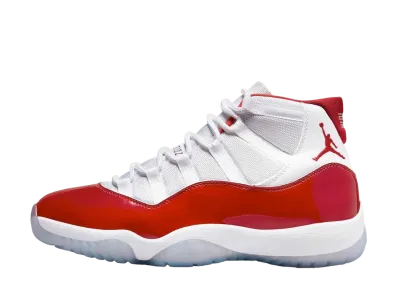 ナイキ エアジョーダン11 "バーシティレッド"