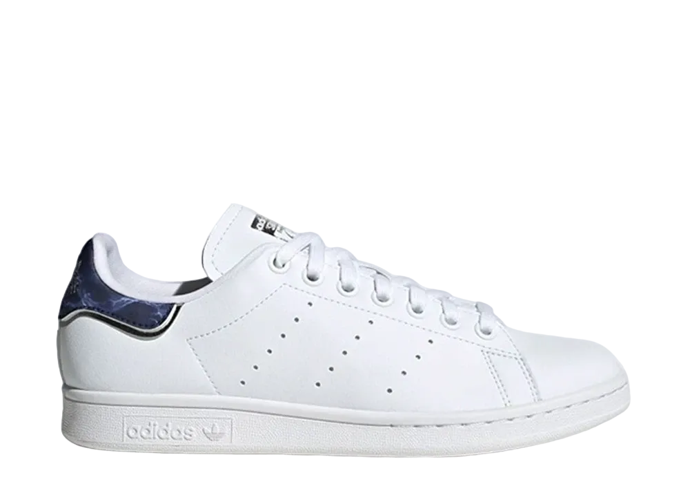 アディダス スタンスミス "フットウェア ホワイト/ナイト スカイ/シルバー メタリック"