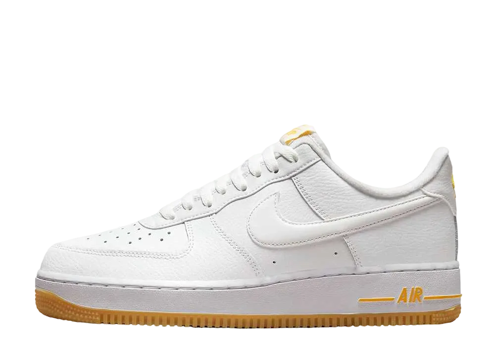 ナイキ エアフォース1 ロー "イエローアクセント アンド ガムソール"