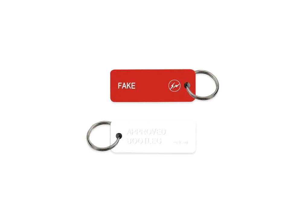 FRAGMENT FAKE Keytag "Crimson"