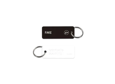 FRAGMENT FAKE Keytag "Gloss Black"