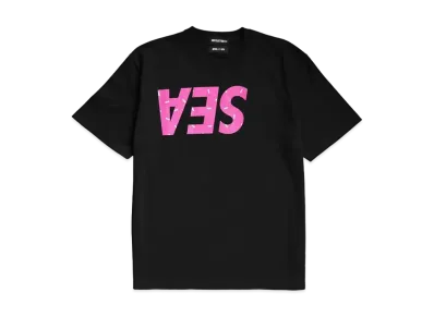 WIND AND SEA GOD SELECTION XXX GX-A21-WSST-01 Tee "Black/Pink"