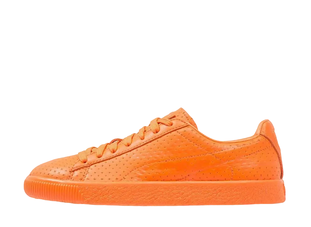 トラップスター × プーマ クライド パーフォレイティド "ゴールデン ポピー"