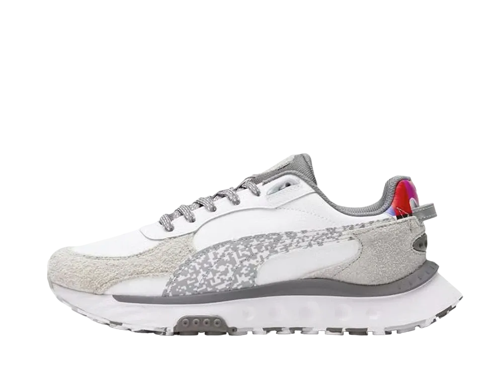 プーマ ワイルド ライダー "ホワイト ノイズ"