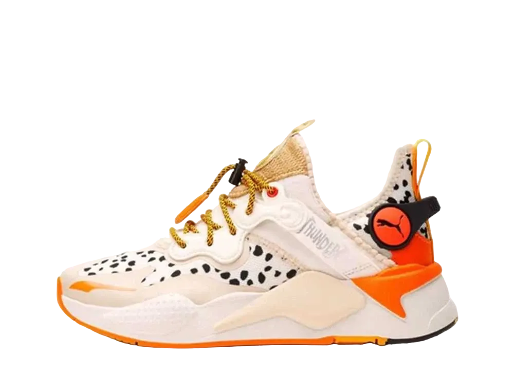 サンダーキャッツ × T3CH × プーマ ウィメンズ RS-X チータ "マシュマロ/オレンジタイガー"