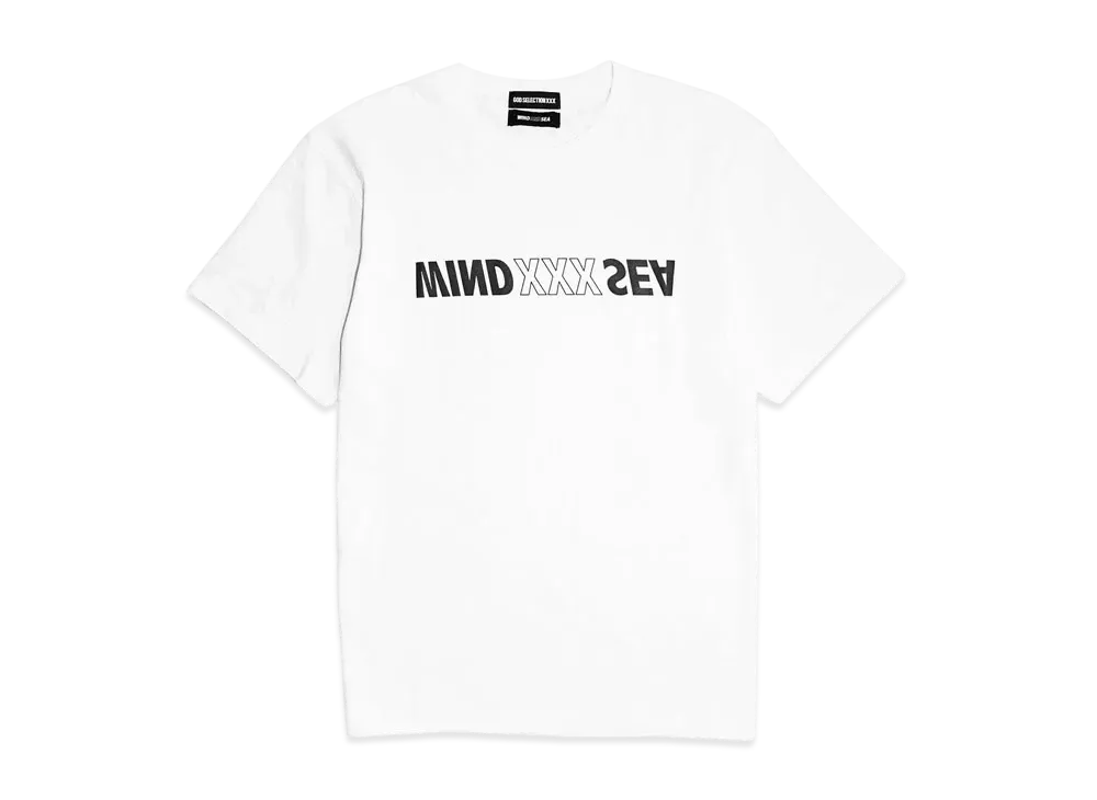 ウィンダンシー x ゴッドセレクション トリプルエックス Tシャツ "ホワイト"