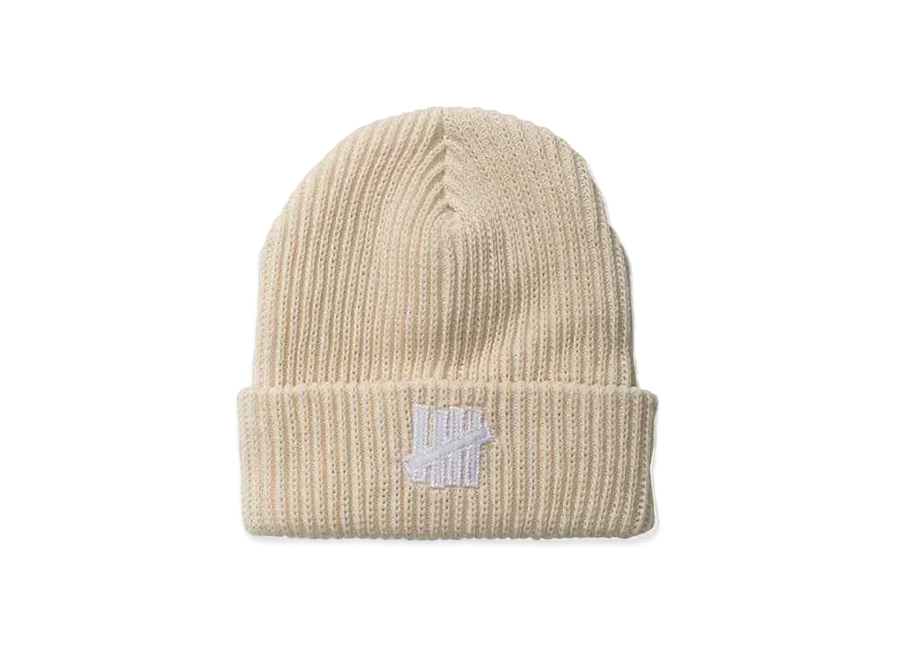 UNDEFEATED Icon Applique Beanie - 90229 "Off White"