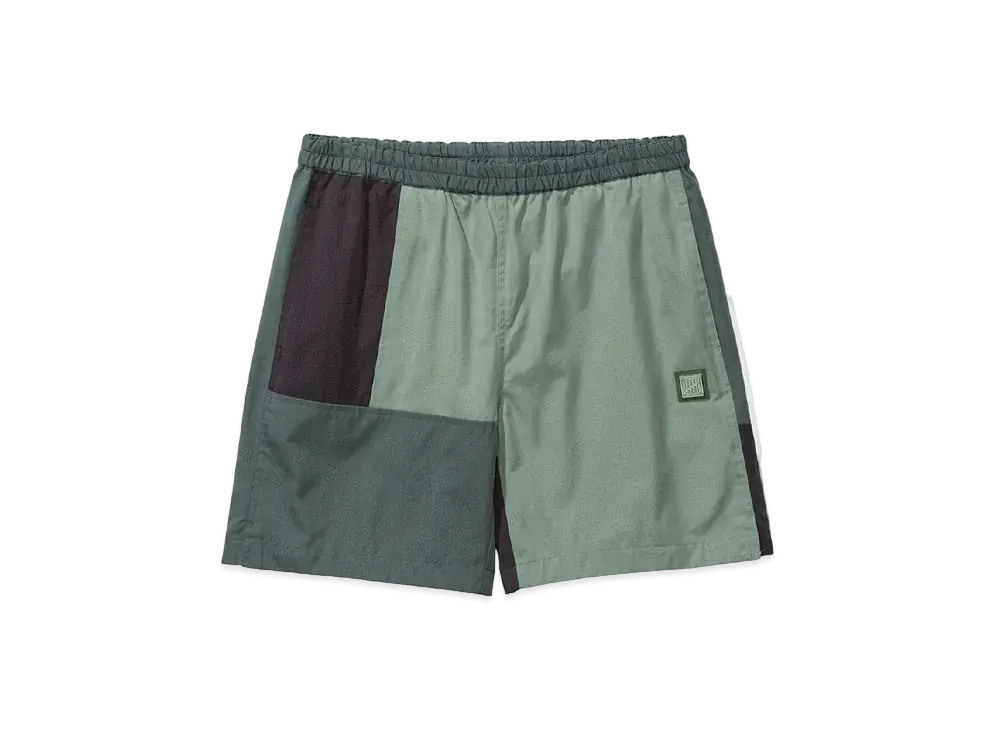UNDEFEATED Icon Badge Short - 50065 "Green"