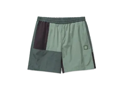 UNDEFEATED Icon Badge Short - 50065 "Green"