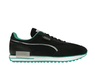 Mercedes-AMG PETRONAS F1 × Puma Future Rider "Black"