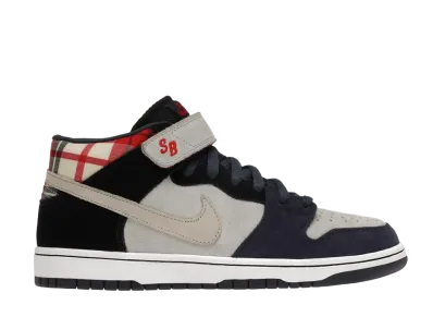 ナイキ SB ダンク ミッド "グーフィー ボーイ"