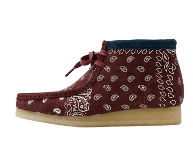 クラークス ワラビー ブーツ "ブリック ペイズリー"