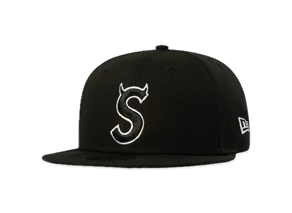 Supreme S Logo New Era "Black" (22FW)