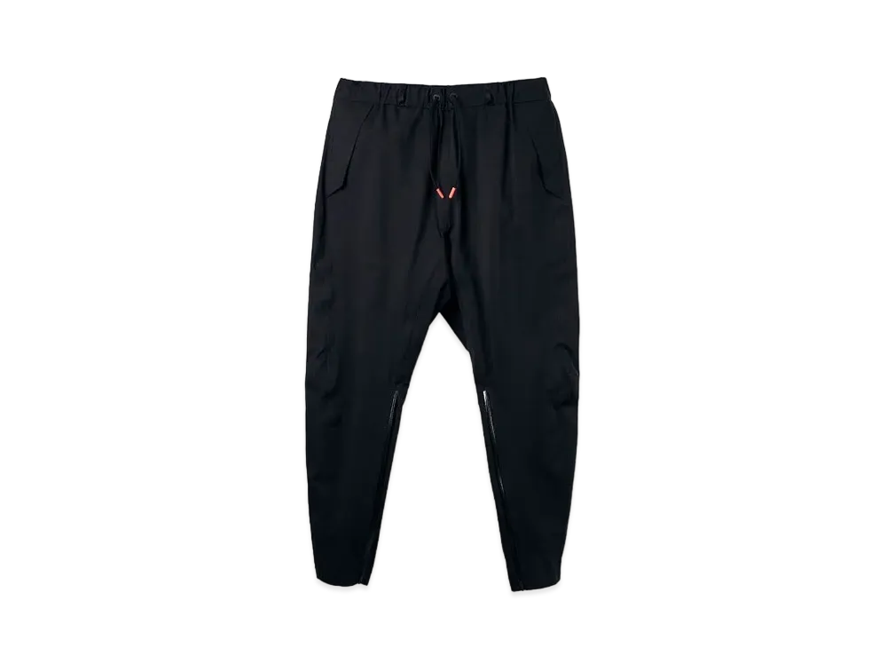 TAIGALIONA HARD SHELL JODHPURS "BLACK"