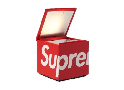 Supreme / Cini & Nils Cuboluce Table Lamp "Red"