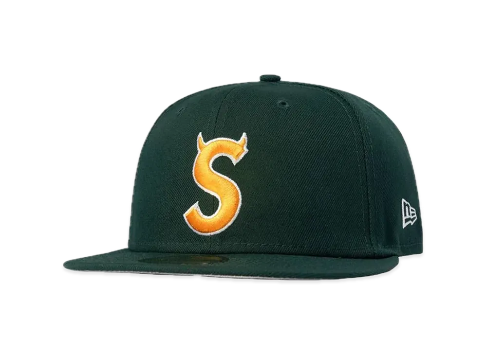 Supreme S Logo New Era "Green" (22FW)