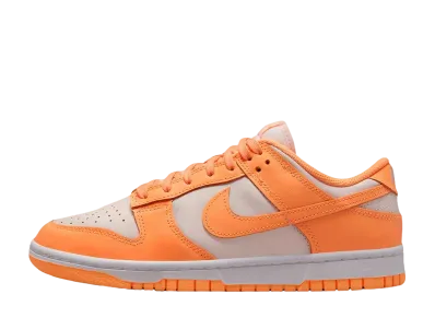 ナイキ ウィメンズ ダンク ロー "ピーチクリーム"