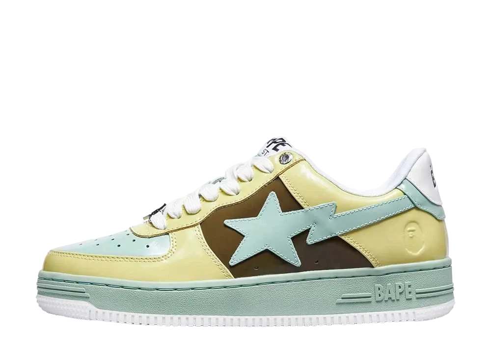 A BATHING APEランチセット(黄色) A BATHING APE（アベイシングエイプ）の「COLORS BAPE STA L