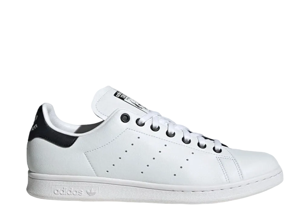 Cruella × adidas Stan Smith "Footwear White/Core Black"