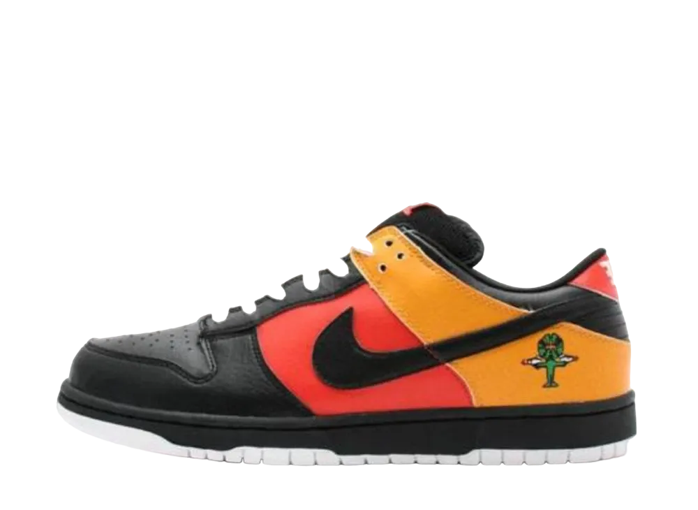 ナイキ SB ダンク ロー プロ "ロズウェル・レイガンズ" 