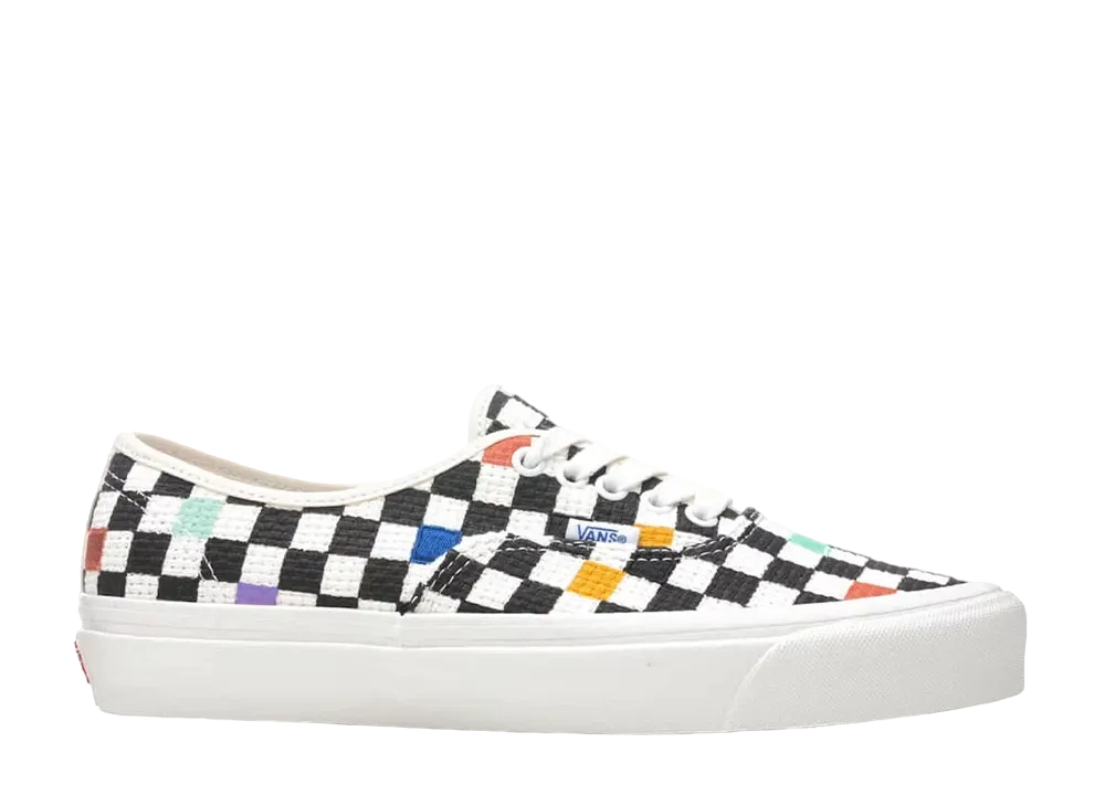 バンズ オーセンティック 44 DX アナハイム ファクトリー "ニードルポイント チェッカーボード"