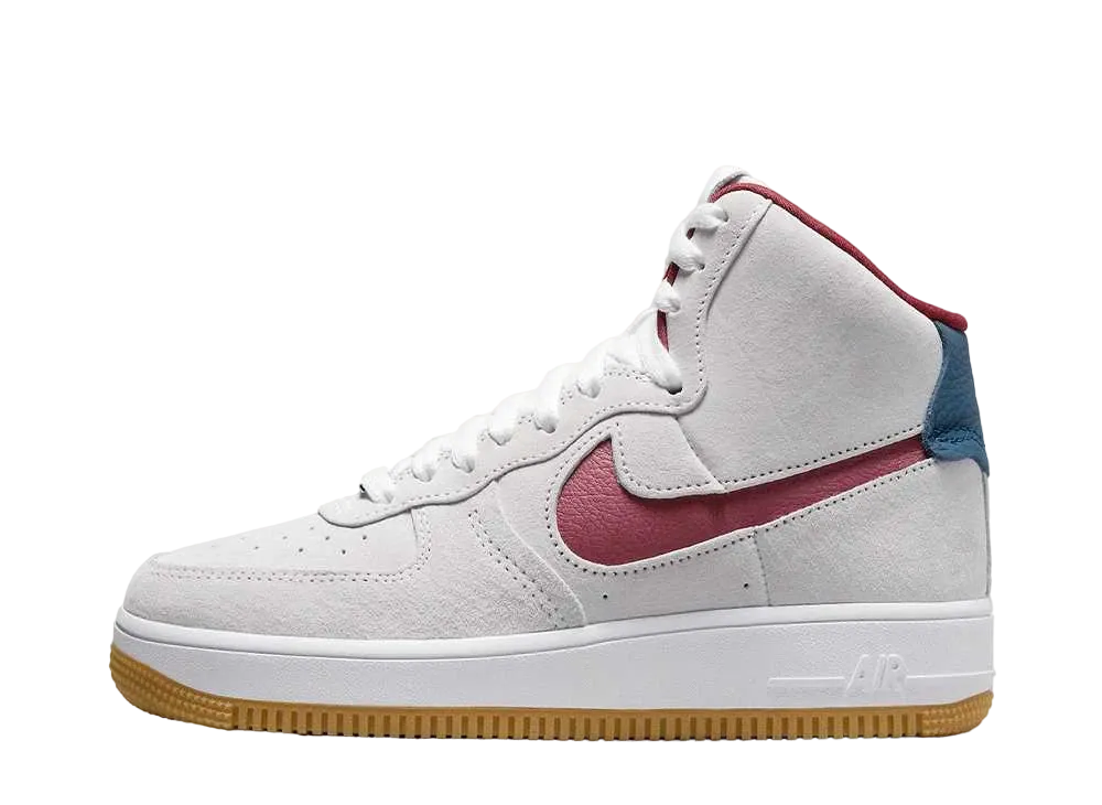 ナイキ ウィメンズ エアフォース1 ハイ スカルプト "グレー スウェード"