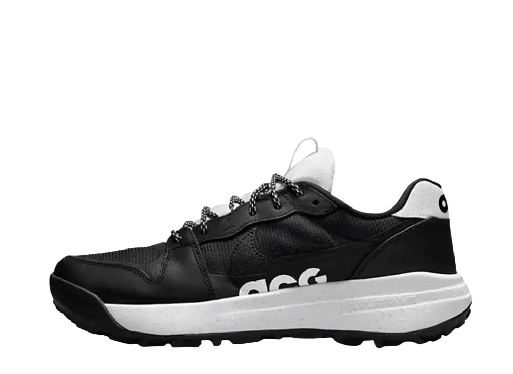 ナイキ ACG ローケート "ブラック ホワイト"