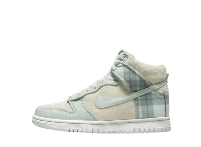 ナイキ GS ダンク ハイ プレイド "サミットホワイト/ライトシルバー"