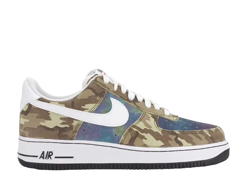ナイキ エアフォース1 ロー LV8 "カモ グリーン"