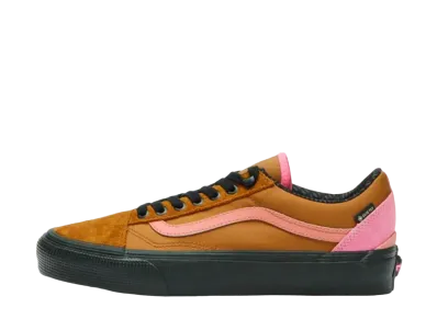 Vans Old Skool Gore-Tex "Golden Brown/Pink"