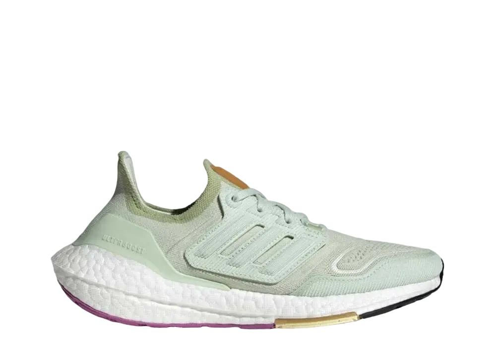 adidas Women's Ultraboost 22 "Linen Green/Semi Pulse Lilac"