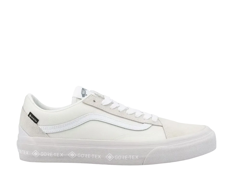 バンズ UA オールドスクール ゴアテックス VLT LX "ホワイト"