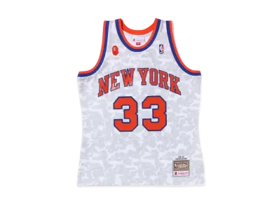 A BATHING APE x Mitchell&Ness x NBA NEW YORK KNICKS Jersey Tanktop "White"