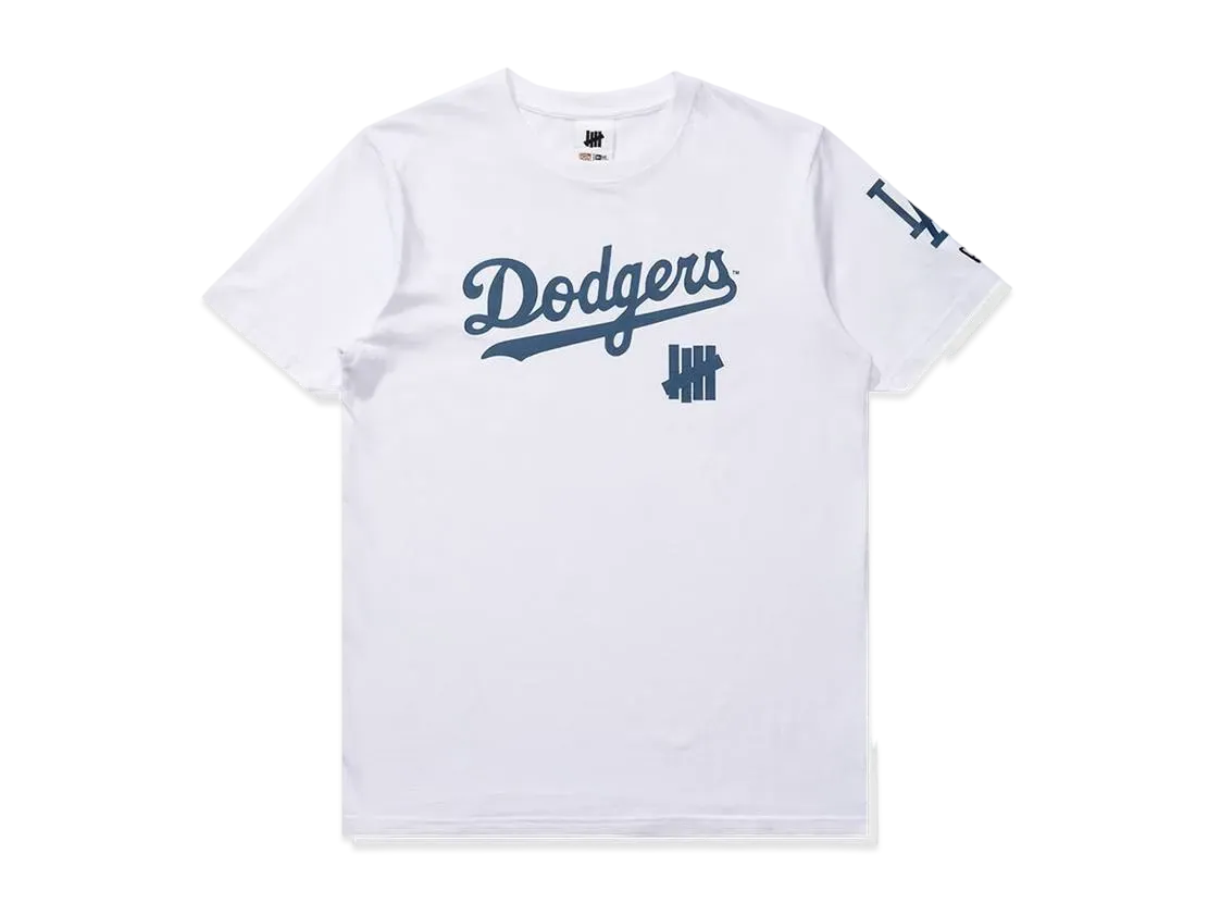 UNDEFEATED × LA DODGERS NEW ERA Tee "White"