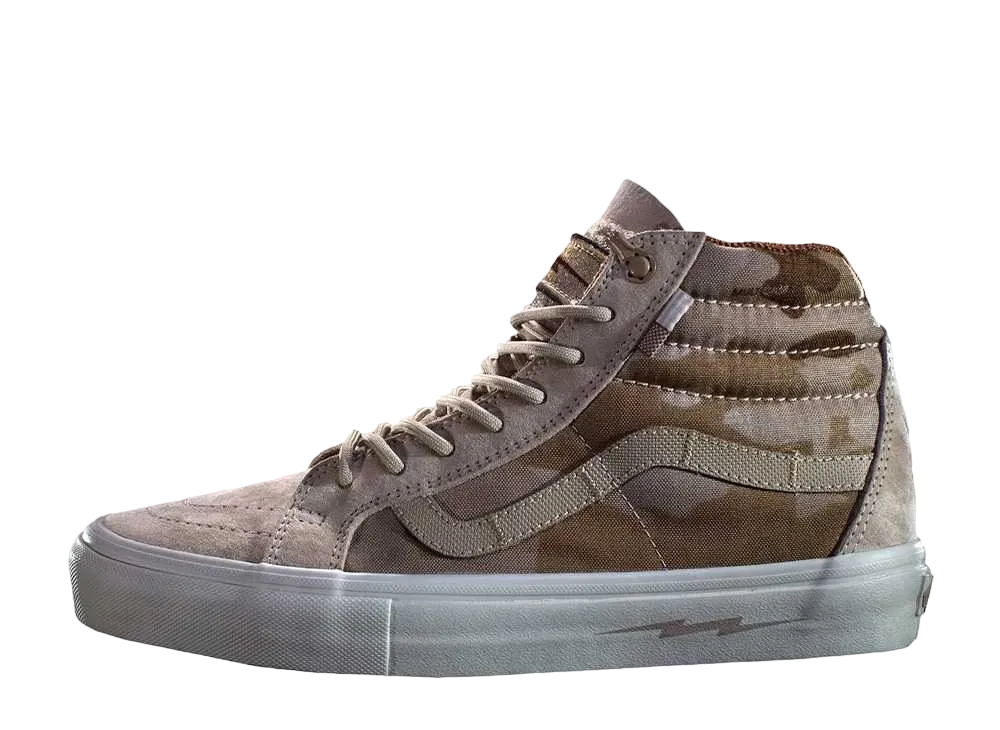 デフコン × バンズ スケートハイ ノッチバック "マルチカム アリド"